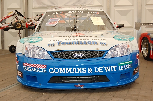 BRL V-6 van Nelson vd Pol